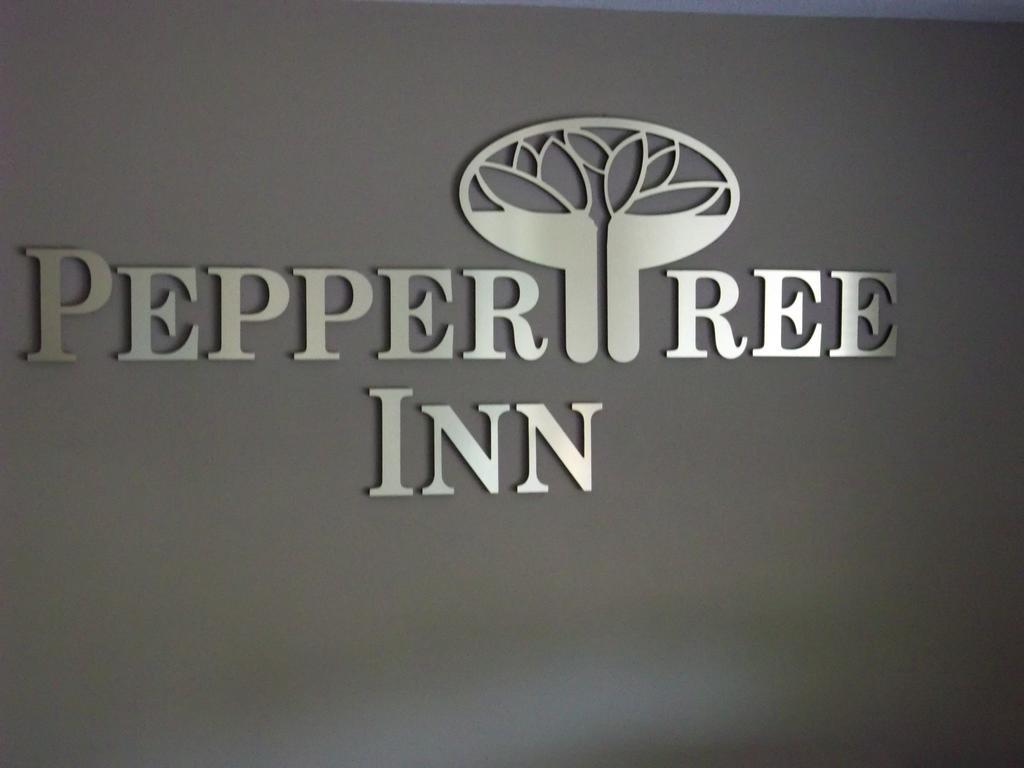 Pepper Tree Inn Beaverton Dış mekan fotoğraf
