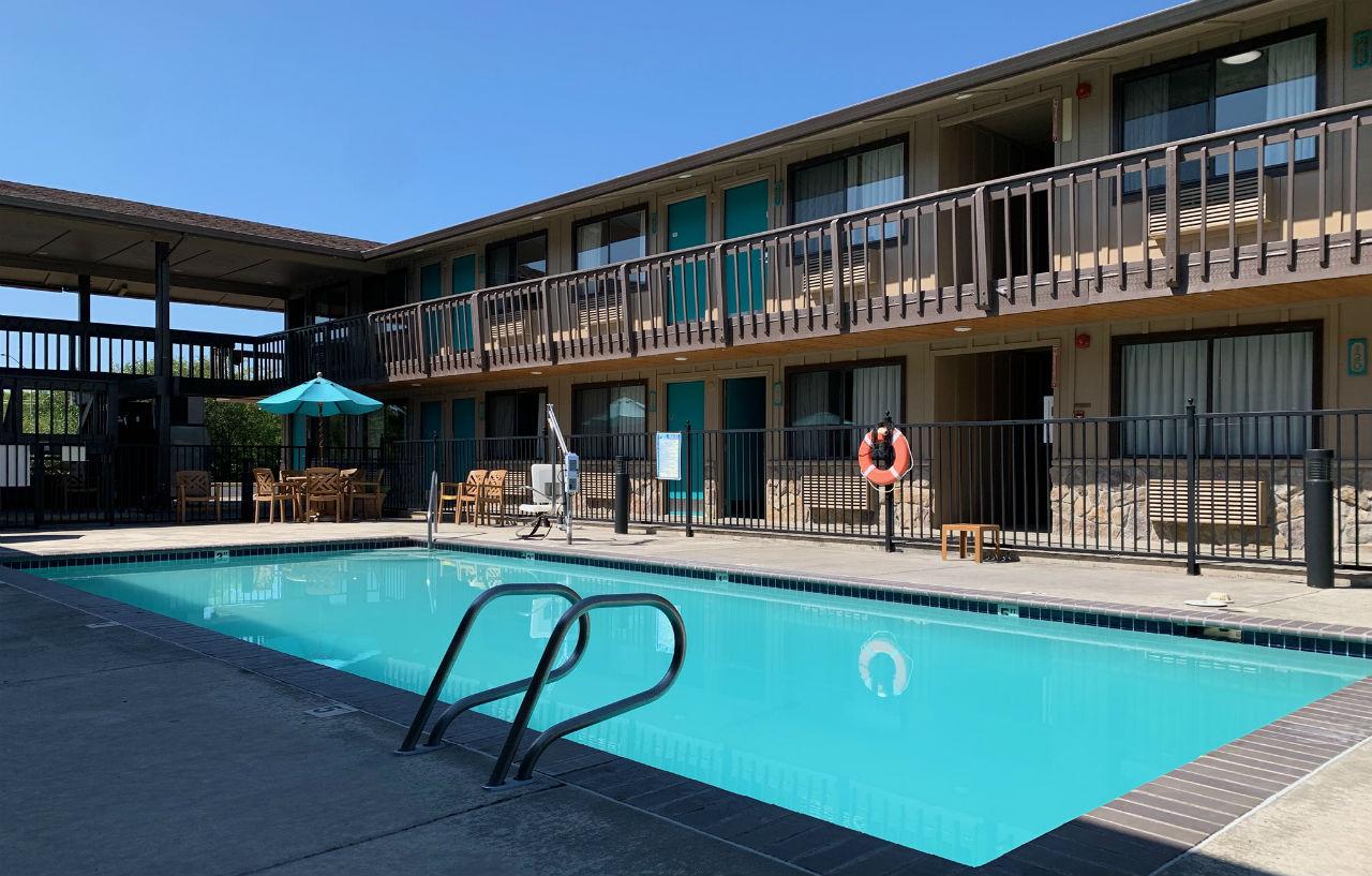 Pepper Tree Inn Beaverton Dış mekan fotoğraf